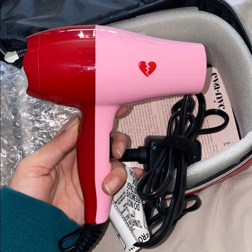 Eva NYC Mini Blowdryer